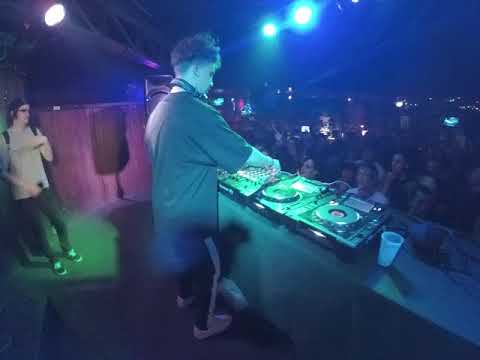 Crowell bommer HE$H(20)