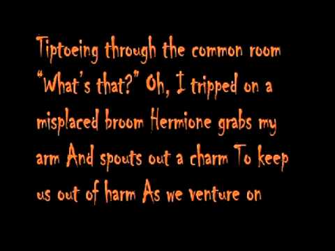 Ginny and the Heartbreakers-Halloween at Hogwarts lyrics