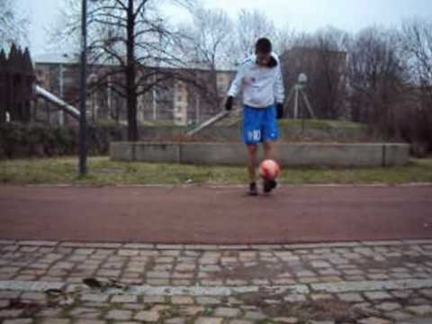Football Freestyle some tricks