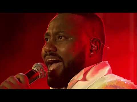 Cada día que pasa - Guayacán Orquesta - Concierto 35 AÑOS - (LIVE)