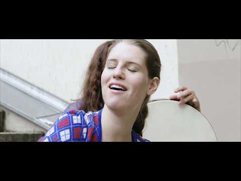 BERLINERMOMENT: Telli Turnalar - Üç Telli Turnam