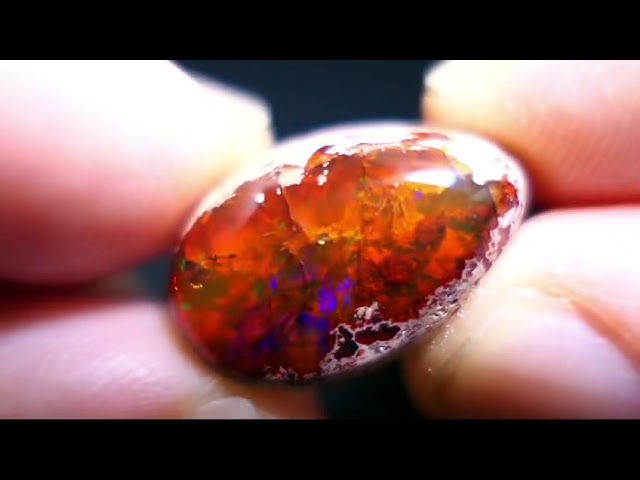 اوبال حجري مكسيكي طبيعي (غير معالج) نادر 18.35 قير...