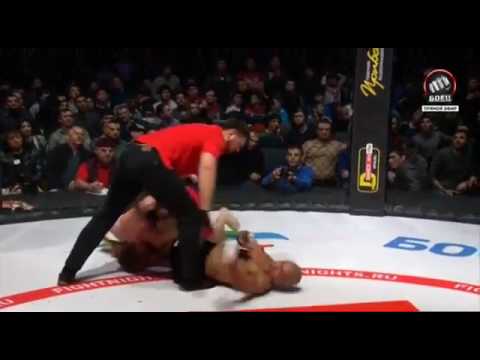 Diego Brandao ex UFC did Amazing Rare Helicopter Armbar di Russia