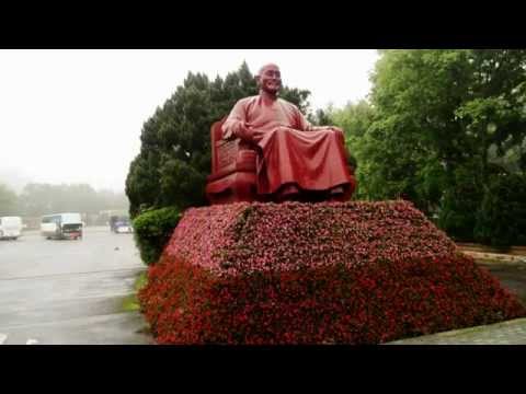 Bizarre Places Chiang Kai-shek Garden of the Generalissimos 蔣公銅像 Republic of China Taiwan