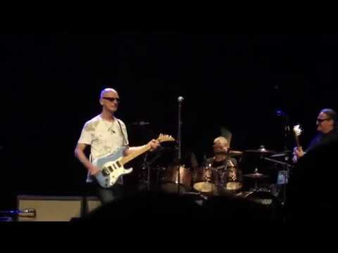 KIM MITCHELL - WATERLINE LIVE IN TORONTO 2017