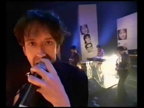 Pulp- Common People- Britpop Now- BBC 1995