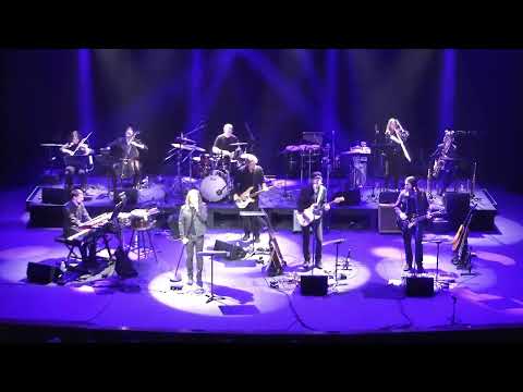 Classic Albums Live video