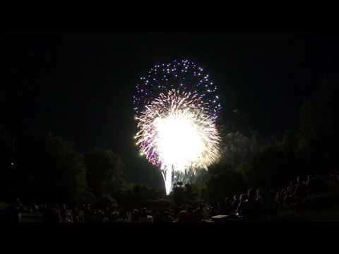 Perrysburg Bicentennial Fireworks Grand Finale, very cool - 07.03.2016