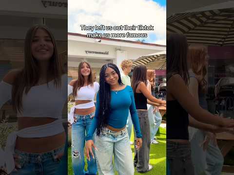 Make us more famous! 💙 #trending #cheerleader #viral #dance #youtubeshorts