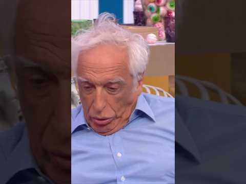 Quand Gérard Darmon fait le mort 😂 #Lolquicriesort #Lolquiritsort