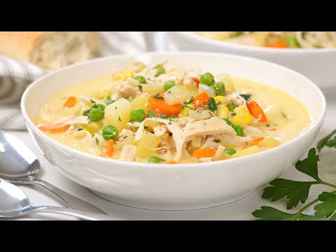 Chicken Pot Pie Soup | Hearty Fall Soup Recipe