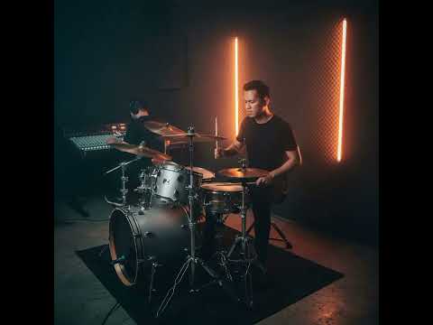 Mudzna Cover by: insan kamil