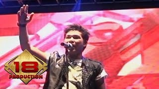 Download lagu Armada - Kekasih Yang Tak Dianggap  (Live Konser Pati Jawa Tengah 28 Agustus 2013) mp3