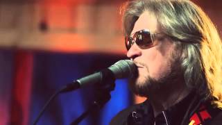 Brett Dennen &amp; Daryl Hall - Only Want You