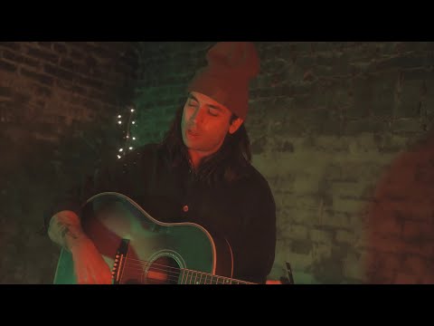 Johnny Gates - Silent Night (Official Video)