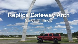 Gateway Arch Replica | Vandalia, Illinois | Roadside Interest