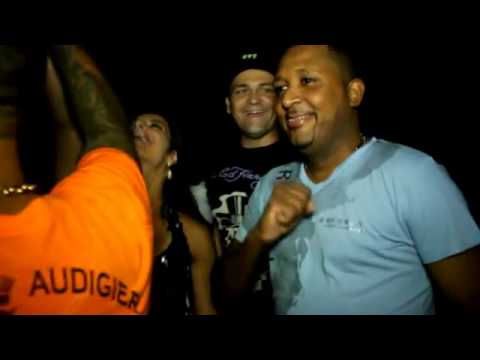 MC FABINHO - ELA VEM (VÍDEO CLIPE LANÇAMENTO 2013)