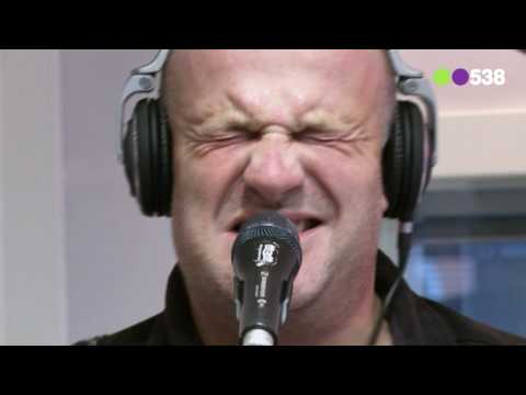 Radio 538: BLØF - Hou vol hou vast (live bij Evers Staat Op)