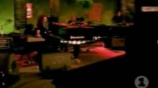 IIEEE (Tori Amos - subtitulado)