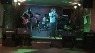 Fortify playing Glycerine (Bush cover)