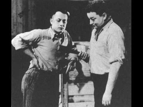 Voskovec, Werich - Hřbitov