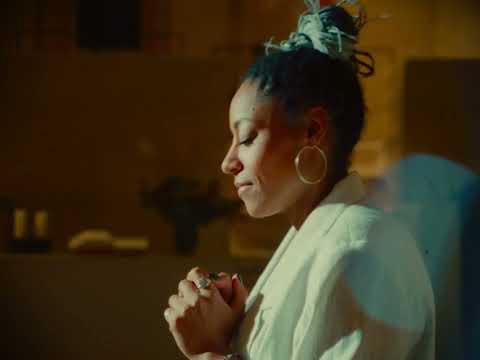 Diana Ezerex - Start From Here (unplugged live session)