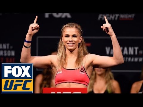 Paige VanZant Signs Book Deal