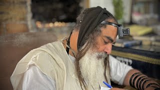 הרב שלום סבג - שיעורי וידאו - הרב שלום סבג✨מה זה מלחמה רוחנית ? – א׳ באייר ה׳תשפ״ה – דן בן יעקב 🇮🇱