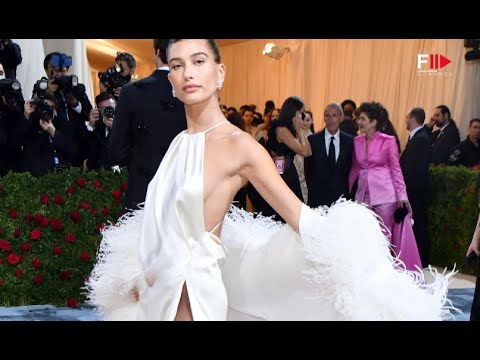 Best MODELS at Met Gala 2022 | Celebrity Looks - Fashion Channel