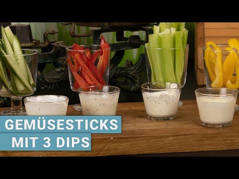 Vegetable sticks with 4 delicious dips