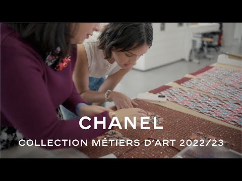 Lyna Khoudri in the Fashion Métiers d'art Ateliers - CHANEL