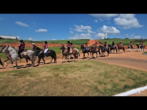 CAVALGADA( RESPEITA A DONA )SANTA RITA DO SAPUCAÍ MG /  E UM RELATO IMPRESSIONANTE DE LUTA PELA VIDA