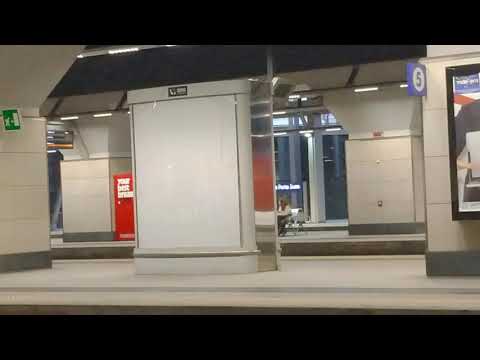 Intercity Notte da Reggio Calabria e Vivalto ( il terzo verso Rivarolo) in transito veloce.