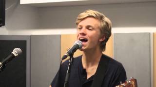 I Wanna Dance With Somebody - Max Weigert