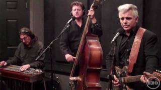 Dale Watson "Carryin' On This Way" Live at KDHX 1/23/2011 (HD)