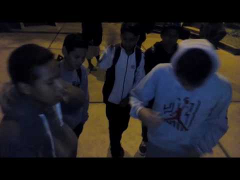 Colectivo Angamos : Batalla - Timmy vs Container