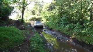 preview picture of video 'Suzuki Jimny - Laguna de Hule Costa Rica'