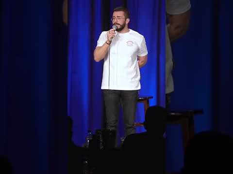 Imad negotiates his experiences for future work opportunities. | عماد عم بفكر بمستقبله  #standup