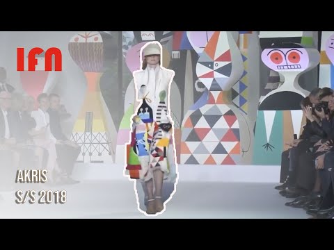 Akris Spring Summer 2018 Full Womenswear Runway Fashion Show Collection by Albert Kriemler