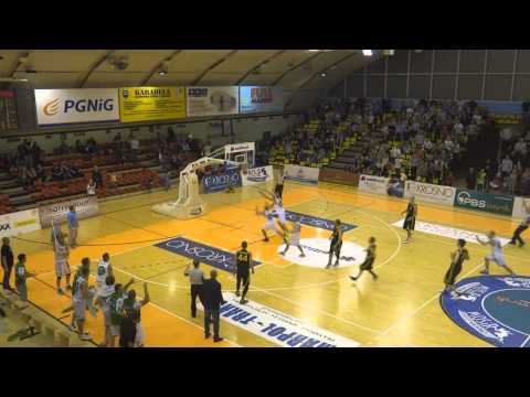 Derby Podkarpacia! Niesamowity rzut Darka Oczkowicza