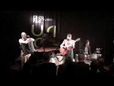 Becca Stevens Band - "Tillery" @ musig-im-ochsen, Muri - Switzerland
