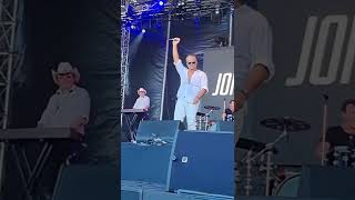 Jon stevens live at Red Hot summer tour Sunday 16/1/2022