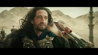 La Battaglia degli Imperi - DRAGON BLADE, clip "l'attacco dei Romani"