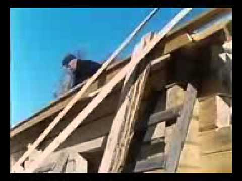 Traditional Finnish Log House Building Process 11