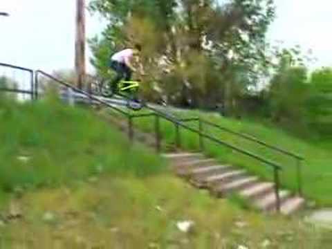 shady kinker rail