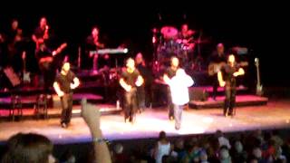 Frankie Valli - Walk Like A Man (Live at Festa Italina 2010)