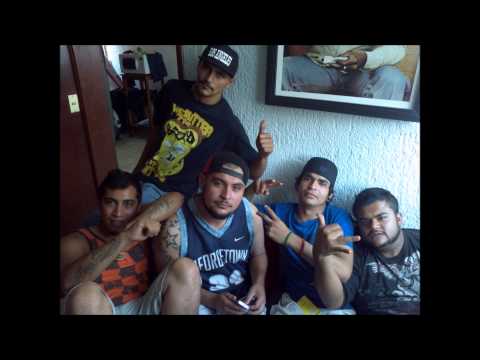 CLASE BAJA ARMADA LATINA