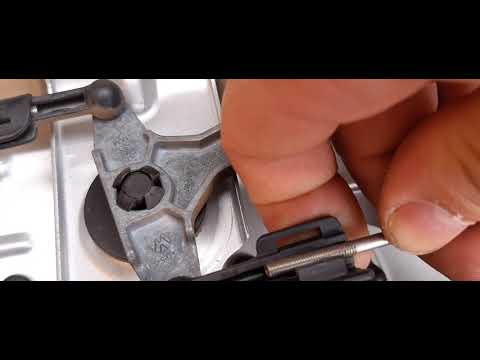 Regulando a fechadura da tampa traseira da Saveiro G5 (2012)