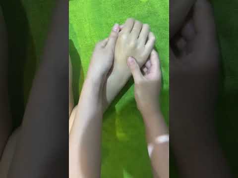Massagem tay giảm nhứt mỏi - Học Spa Online - Cala Academy