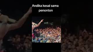 Download lagu handsome guy goes berserk on stage mp3